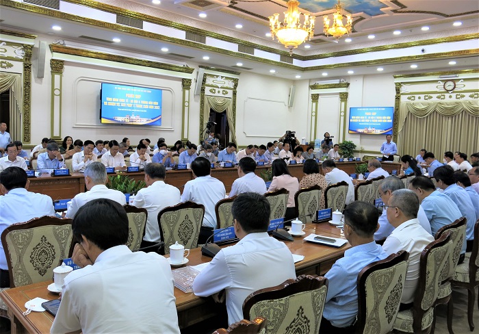 Tổ chức lấy ý kiến Nhân dân đối với dự thảo Luật Đất đai (sửa đổi)